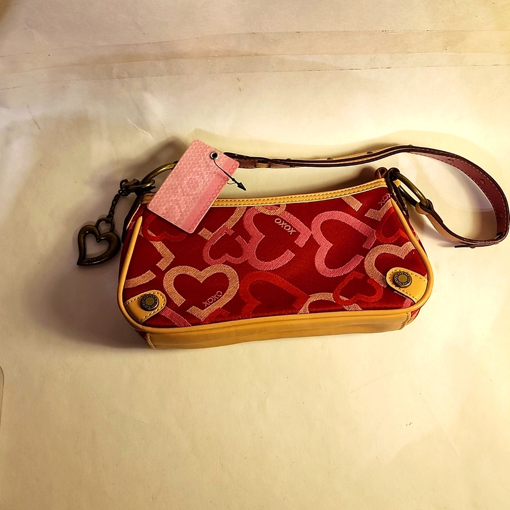 XOXO Affection Purse (Like New)